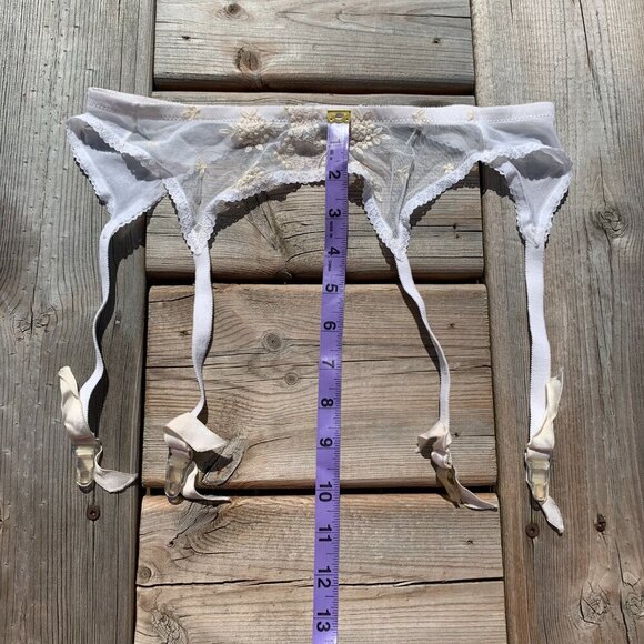 Vintage Garter Belt Suspenders Claws Ivory Sheer Embroidered Mesh - Picture 7 of 8